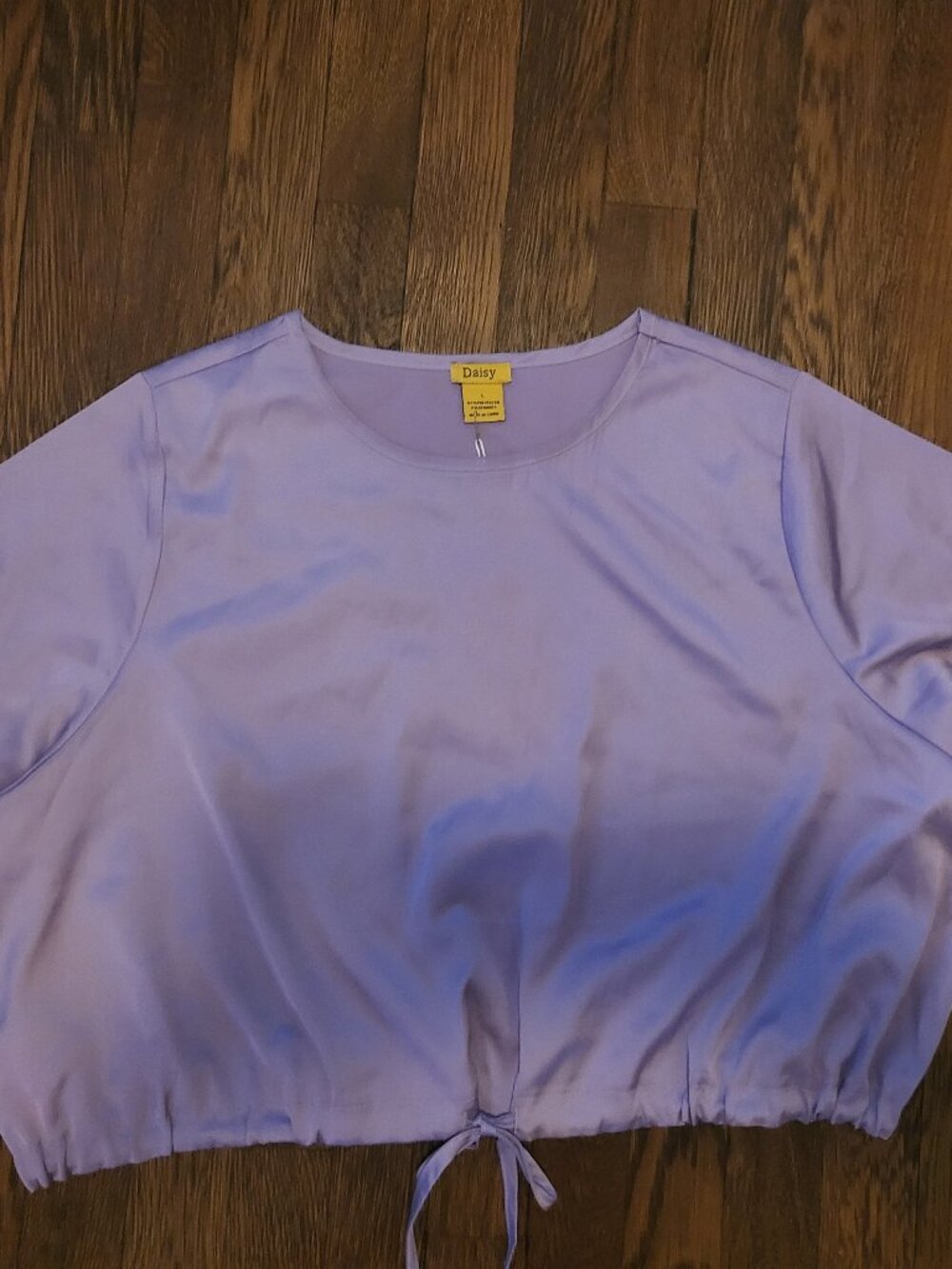 Daisy cropped lavender top
